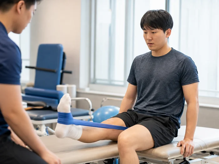 무릎관절 주변 근육 강화와 관리의 중요성 이미지
