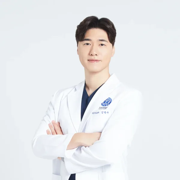 김명수 전문의 활동 사진 1